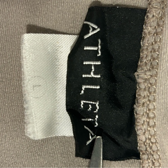 Athleta Pullover Womens L Gray Half Zip Performance Top with Hood, Run Jog - Picture 6 of 7